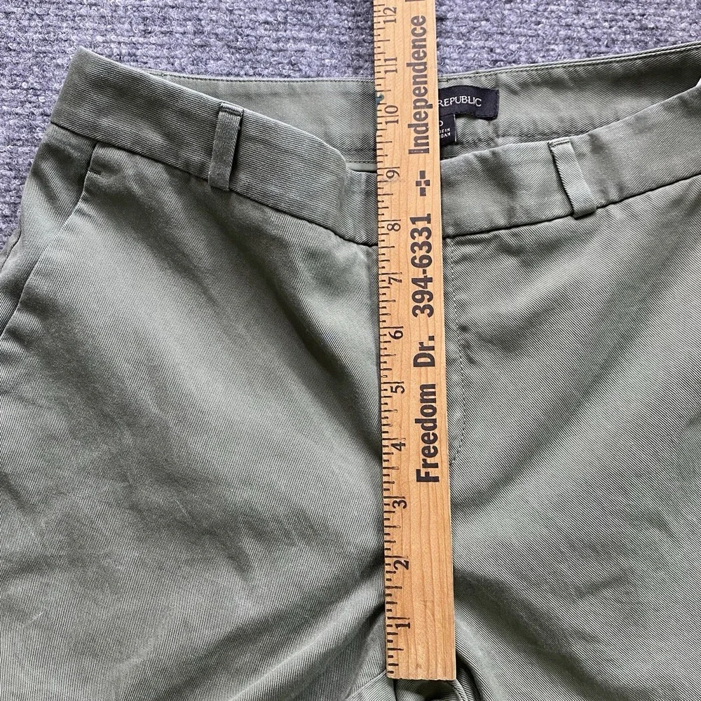 Banana Republic elevate your